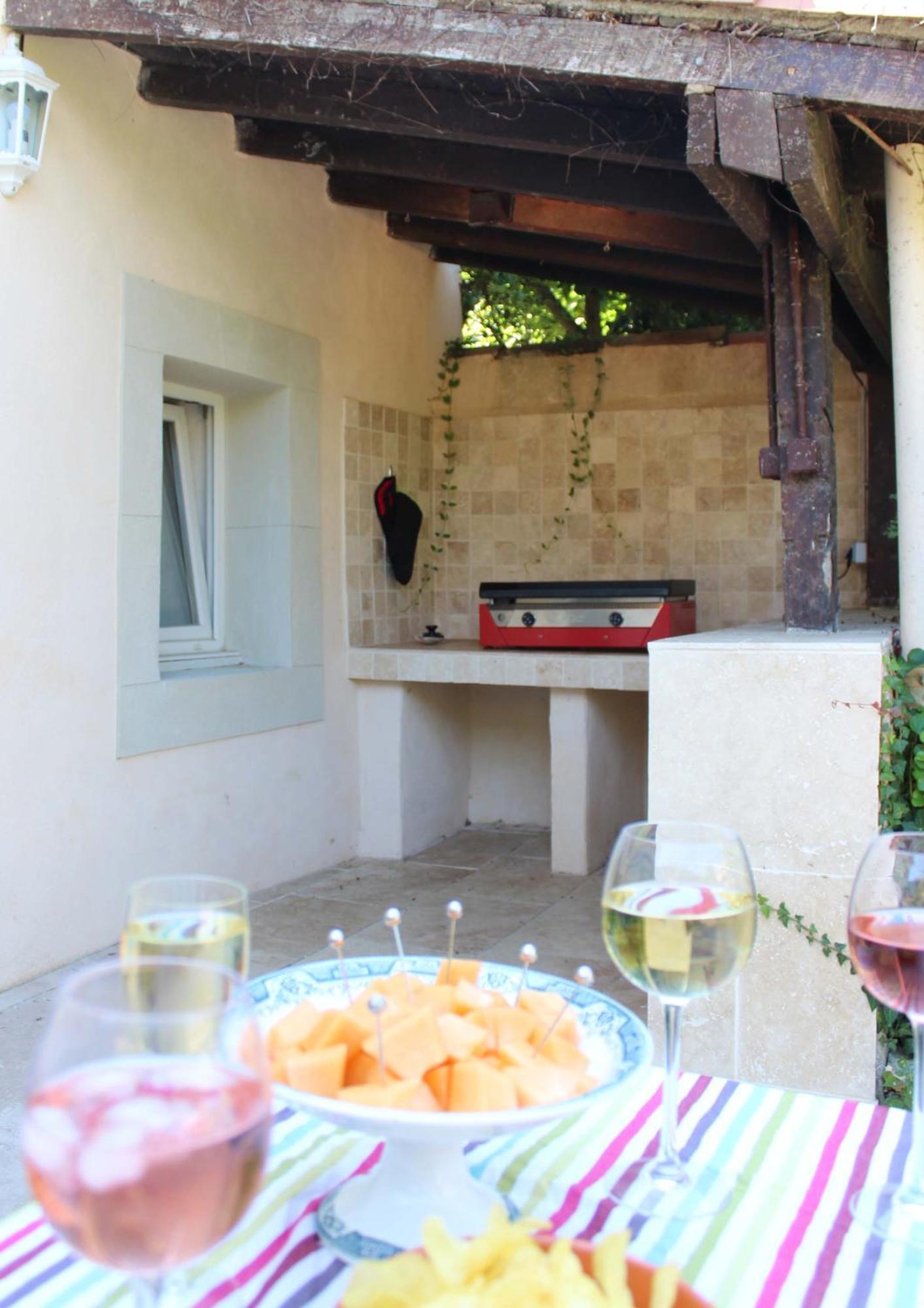 Le Cellier De Beaulieu, Au Pied De La Cite, Maison De Vacances Avec Climatisation Et Jacuzzi Каркассонн Екстер'єр фото
